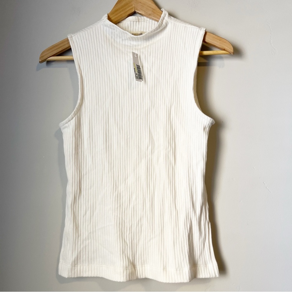 Madewell ribbed cream high neck sleeveless split hem blouse